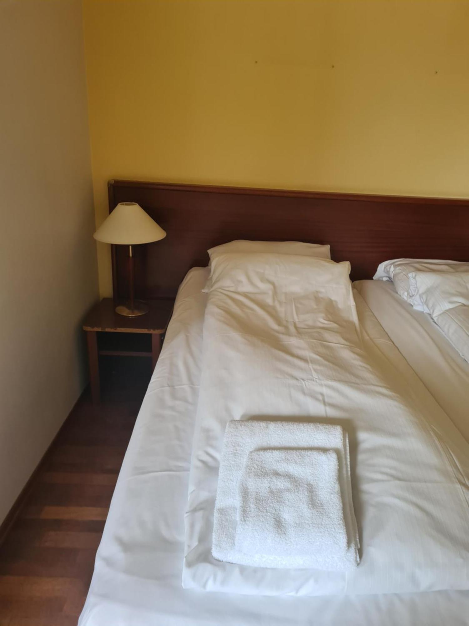 Skap Hostel מאנדאל מראה חיצוני תמונה